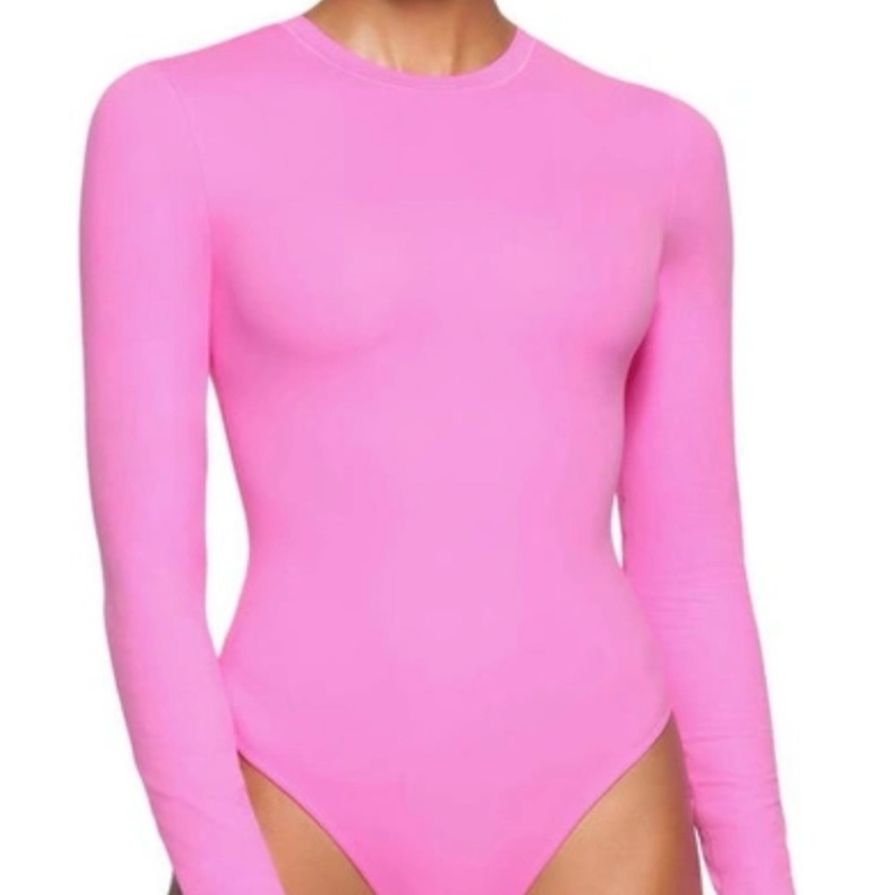 Skims Fits Everbody long sleeve crew neck bodysuit in neon orchid 2X